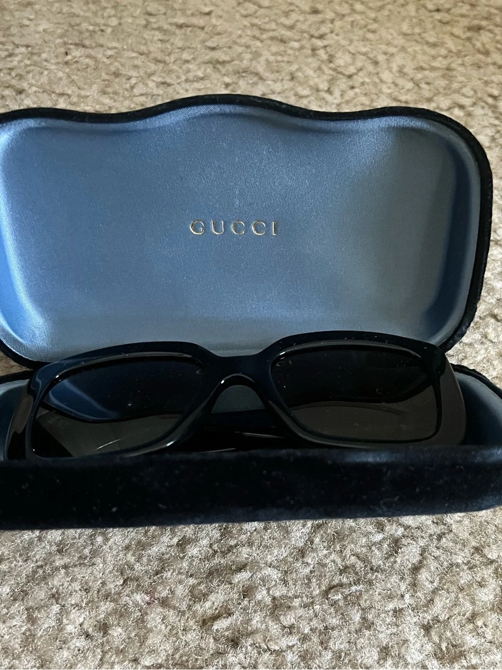 Gucci Black Sunglasses with Gold Logo Case